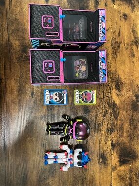 Lot of LOL Surprise! Boys Arcade Heroes dolls